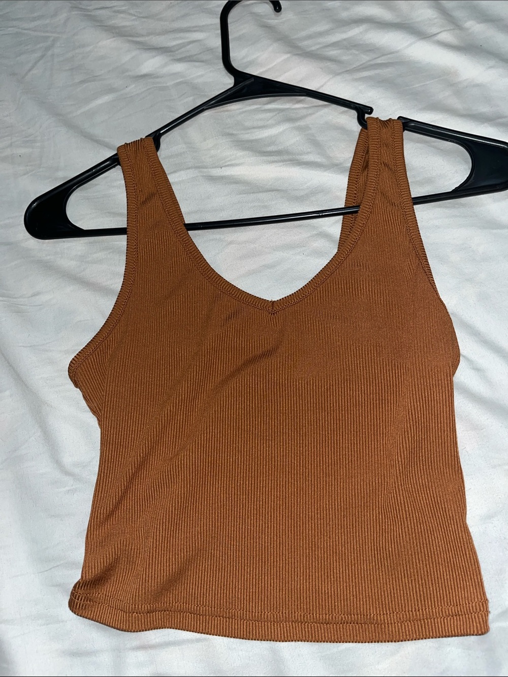 Everyday Ribbed V-Neck Tank Top - Brown
